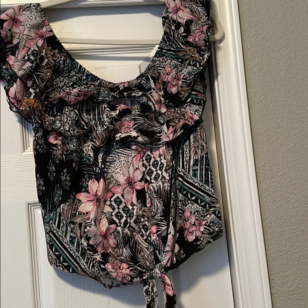 blouse - Picture 1 of 1